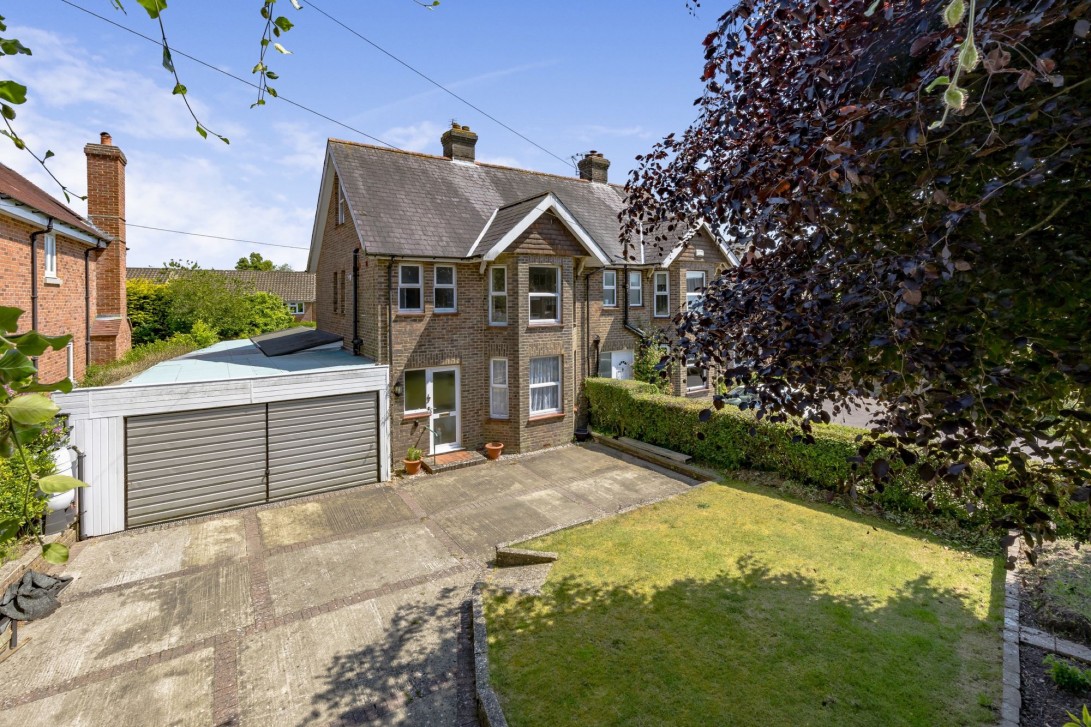 Photo of Glencairn Whitehill Road, Crowborough