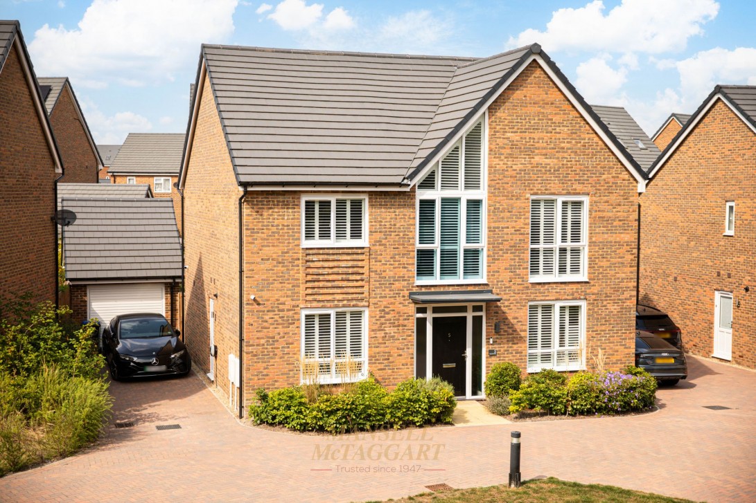 Photo of 5 Maynard Street, Crawley