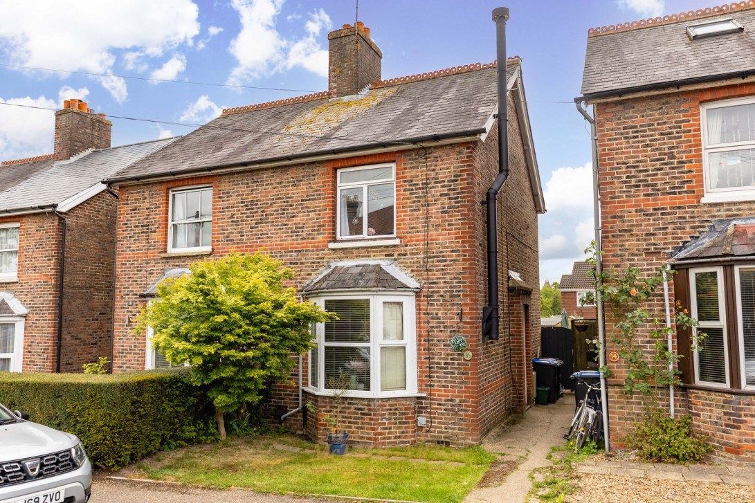 Photo of 16 Dormans Park Road, East Grinstead