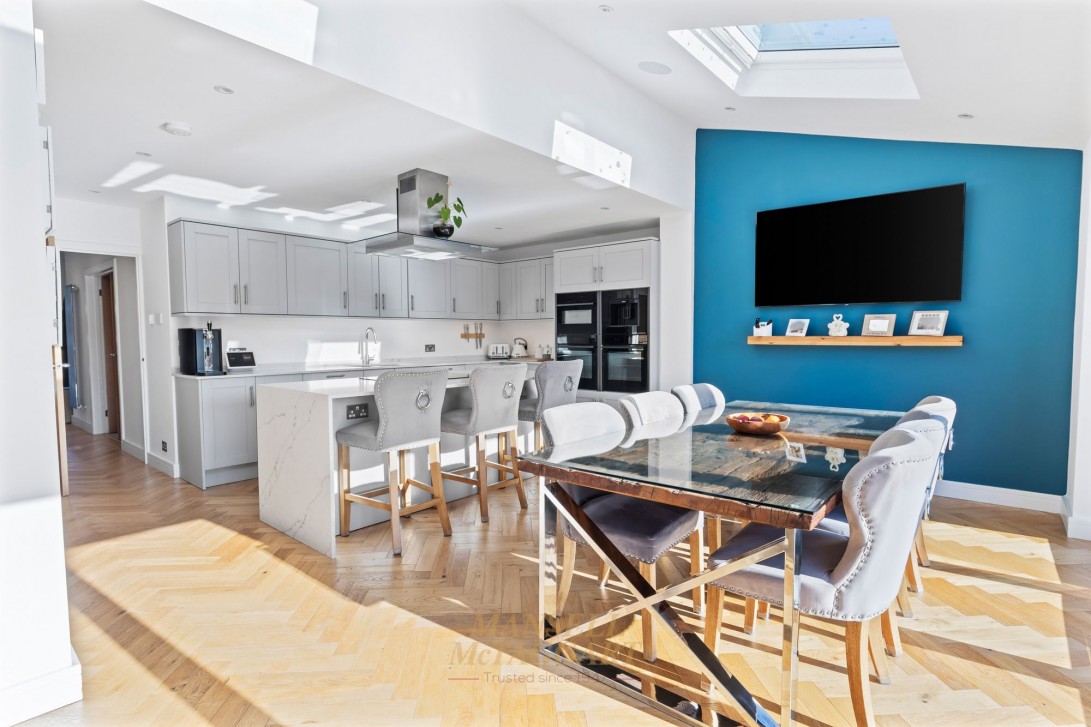 Photo of 19 The Meadow, Crawley