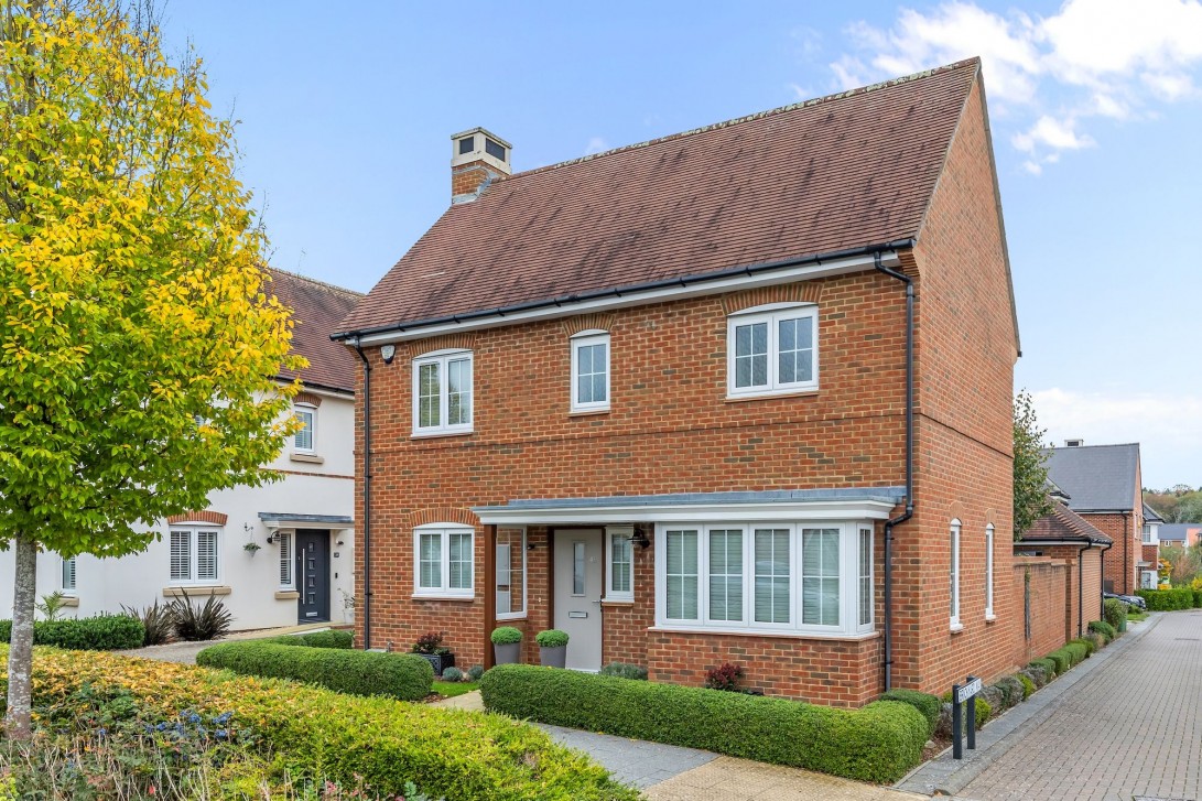 Photo of 41 Calvert Link, Horsham