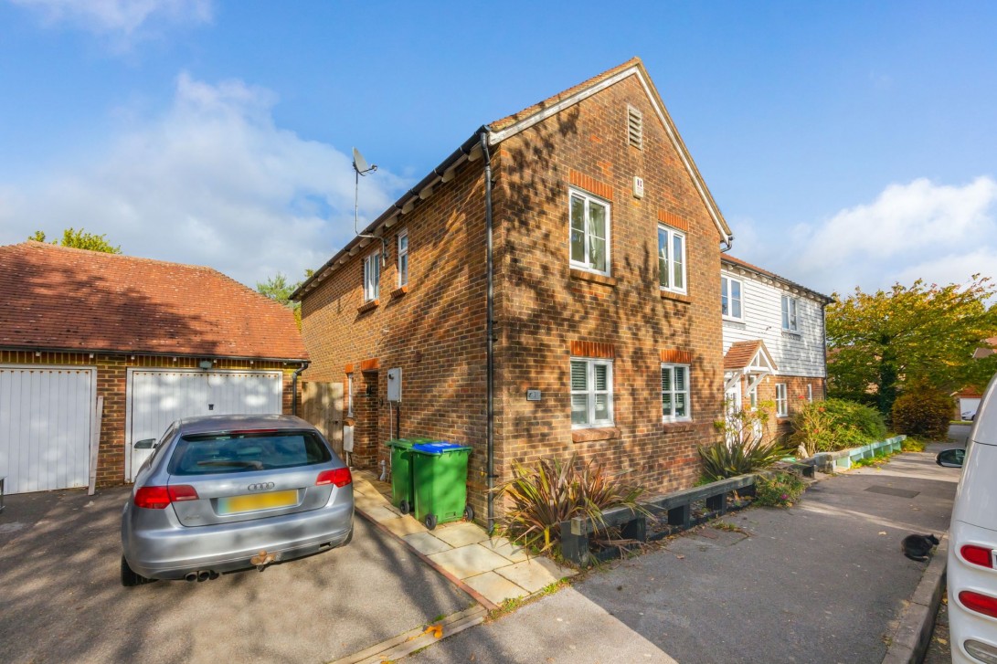 Photo of 1 Malthouse Way, Lewes