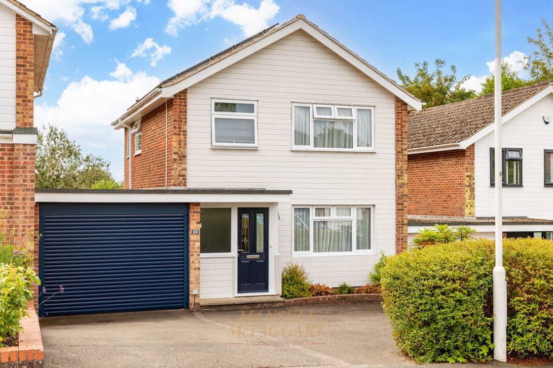 Photo of 24 Fulmar Drive, East Grinstead