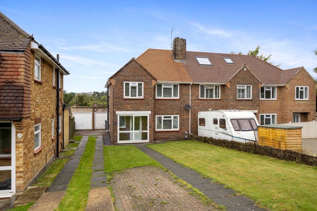Photo of 99 Hangleton Way, Hove