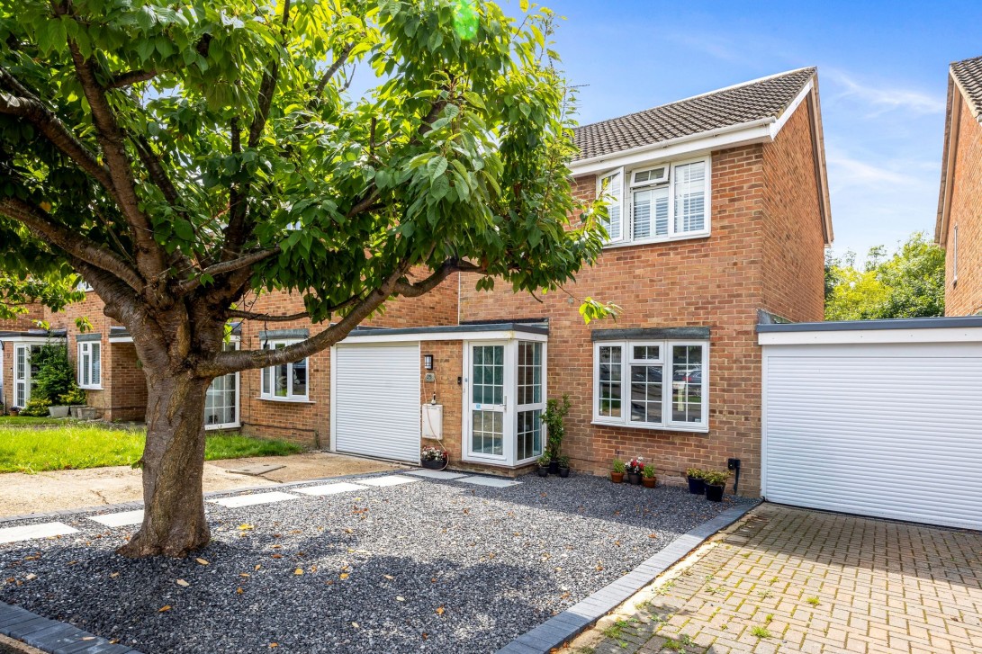 Photo of 25 Nursery Close, Hassocks