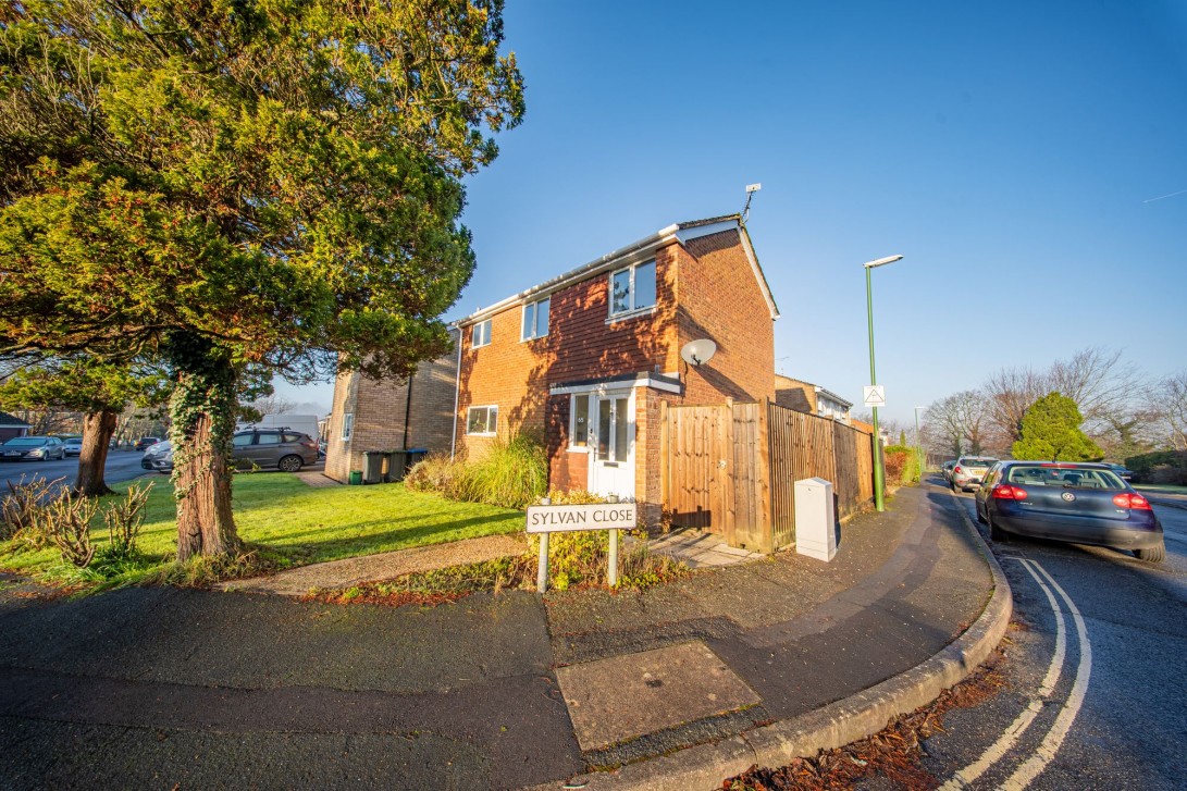 Photo of 65 Beech Hill, Haywards Heath