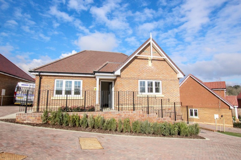 View Full Details for Kiln Wood Lane, Wivelsfield Green, RH17