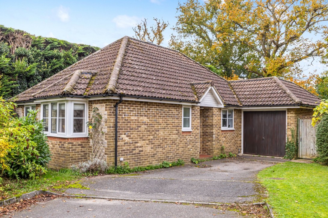 Photo of 10 Hardbarrow Woods High Bar Lane, Pulborough