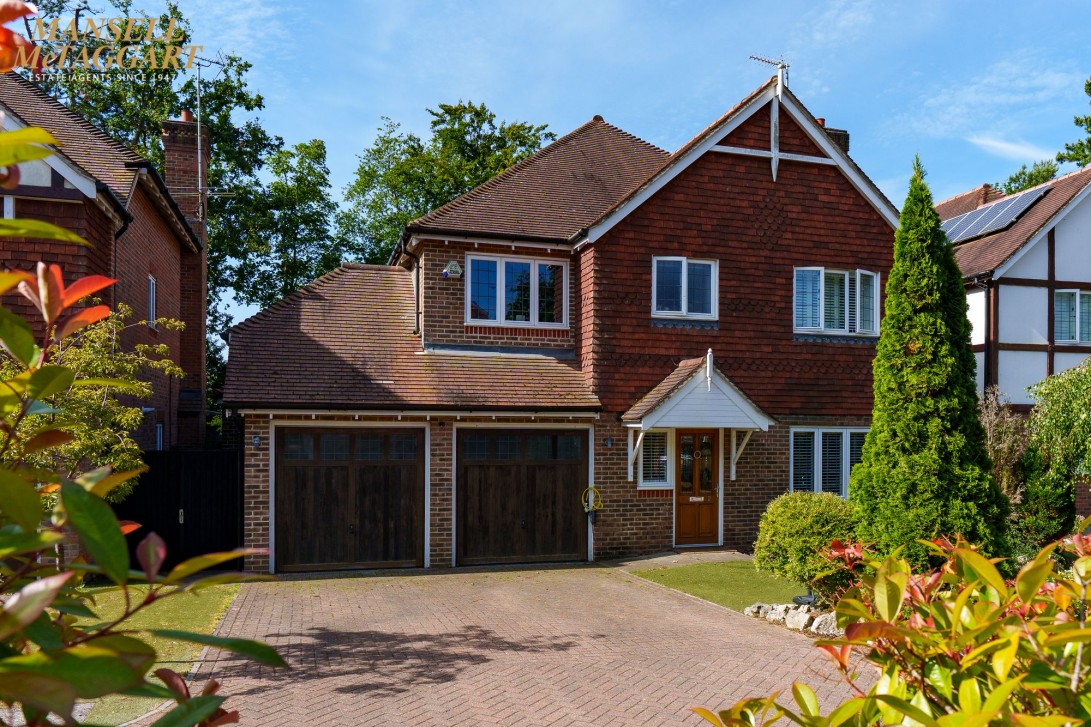 Photo of 2 Stonepound Ridge North Bank, Hassocks