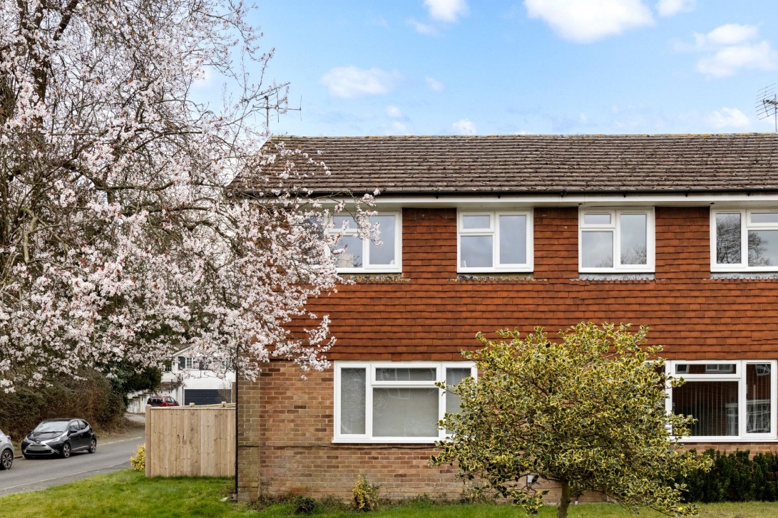 Photo of 40 Hunters Way, Uckfield