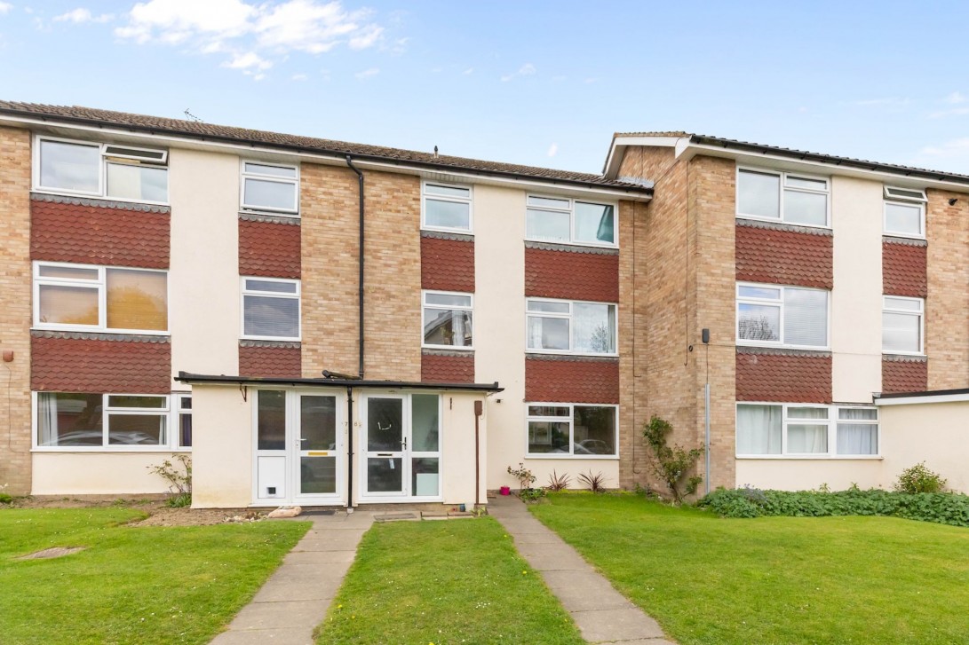 Photo of Flat 9, Horsham