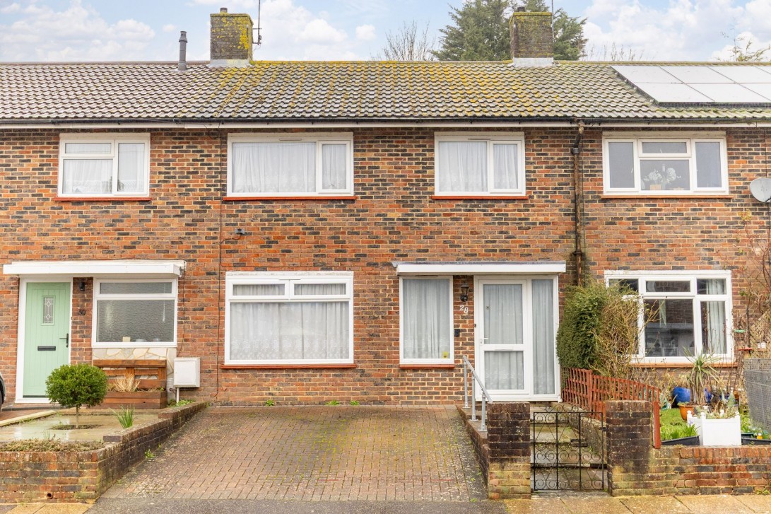 Photo of 28 Dickens Road, Crawley