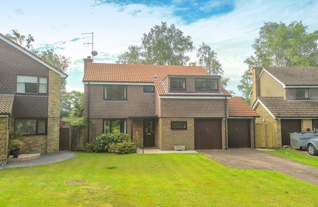 Photo of 4 Costells Edge, Haywards Heath