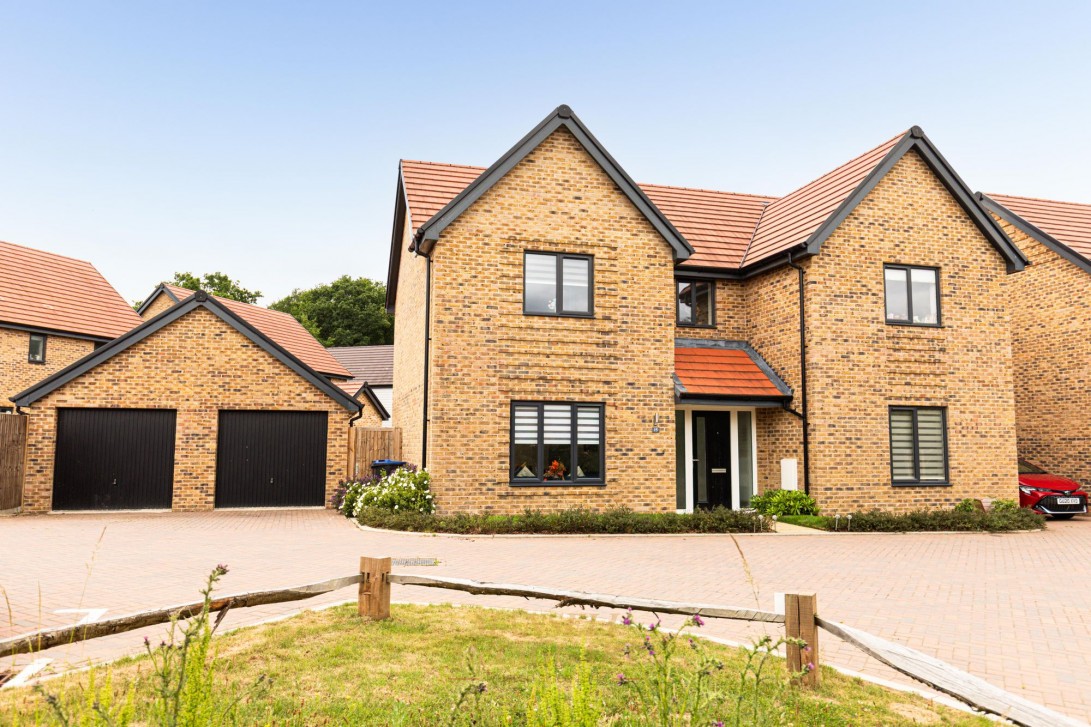 Photo of 15 Gibby Road, Crawley