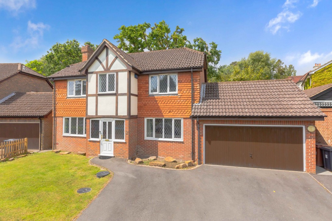 Photo of 2 Graycoats Drive, Crowborough