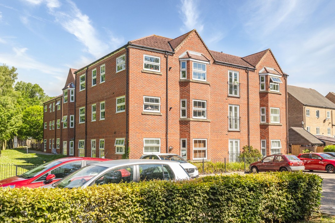 Photo of 26 Lucas Close, Crawley