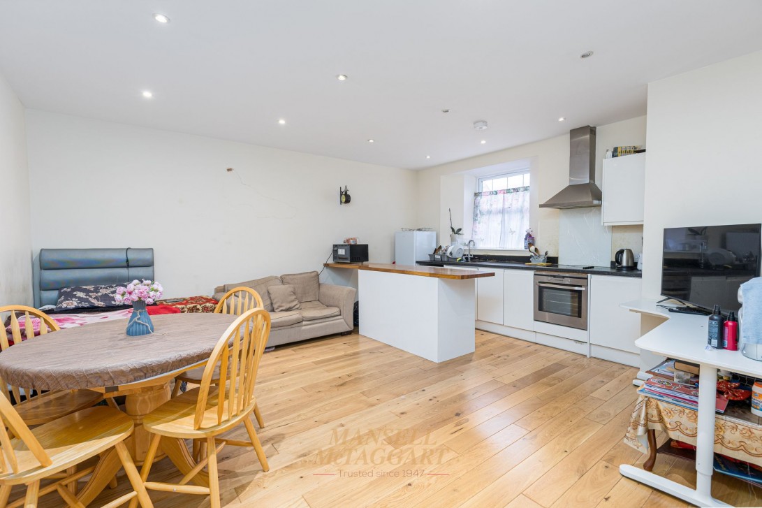 Photo of Flat 2, East Grinstead