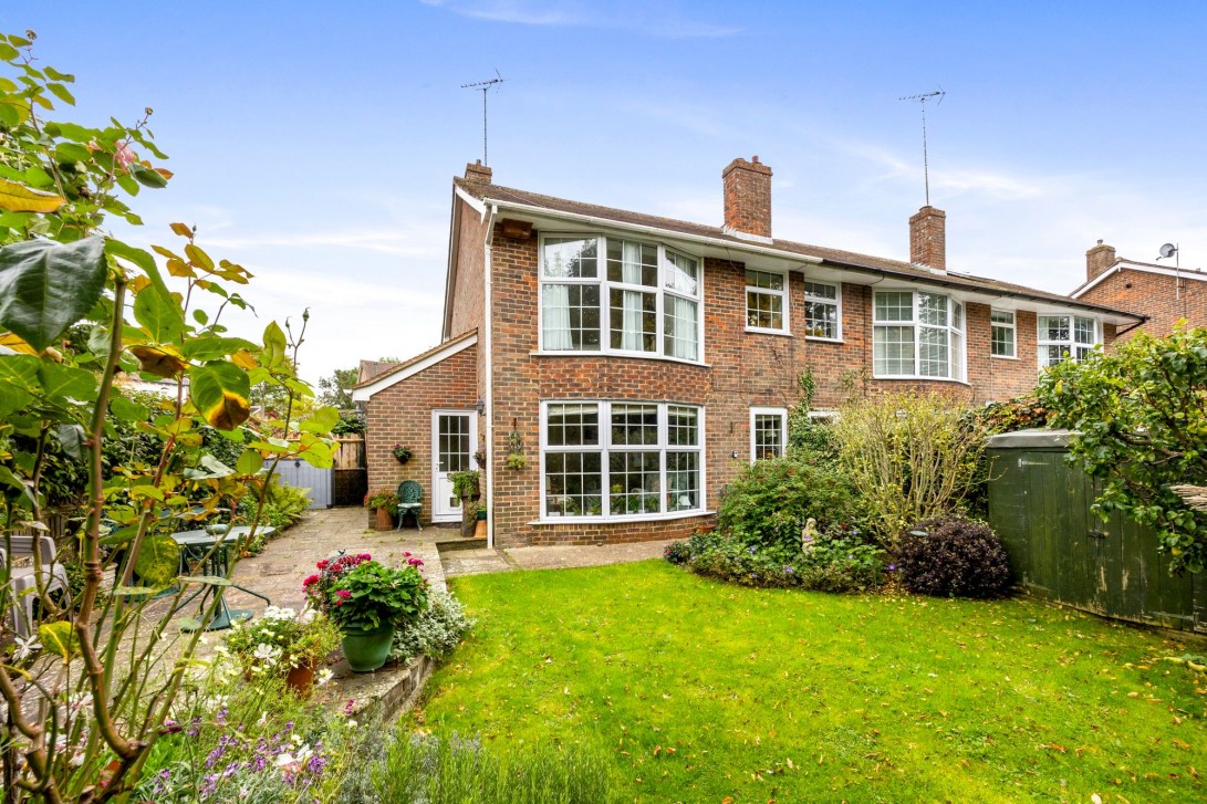 Photo of 2 King Alfred Close, Steyning