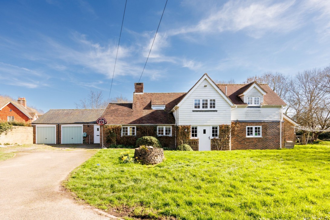 Photo of Flanders Cottage Fletching Common, Lewes