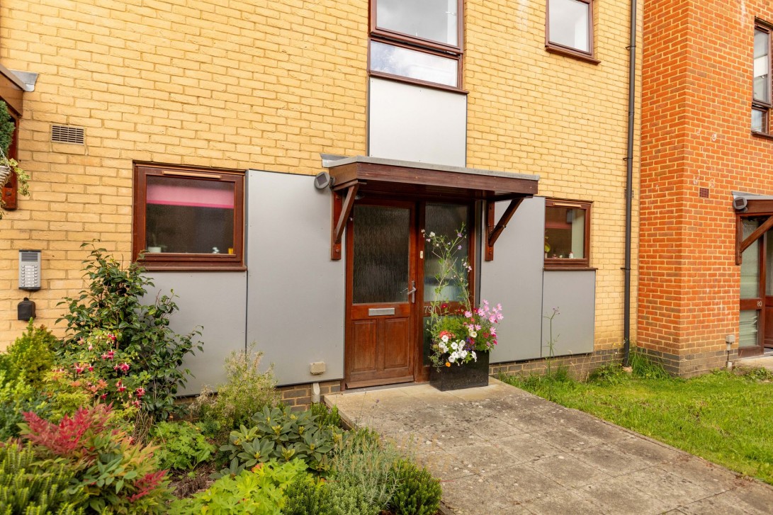 Photo of Flat 79, Crawley