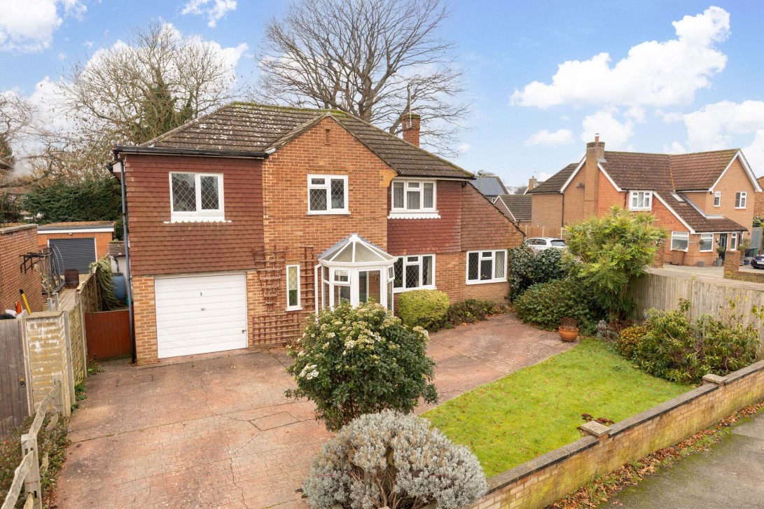 Photo of 3 Bolters Road, Horley