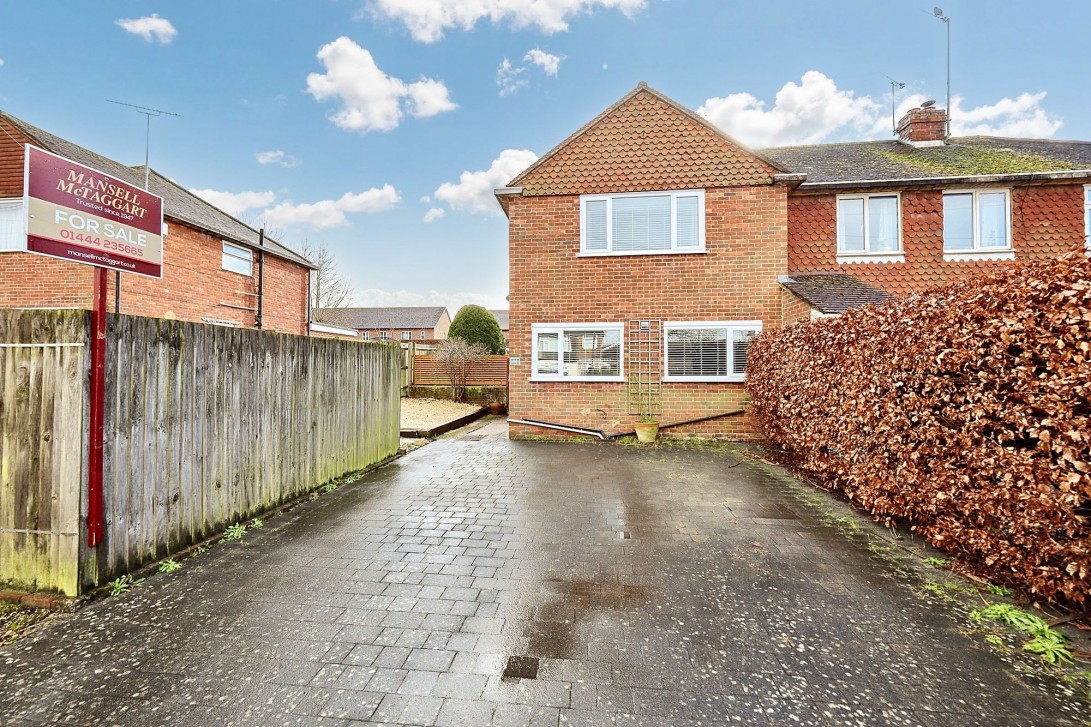 Photo of 44 Cants Lane, Burgess Hill