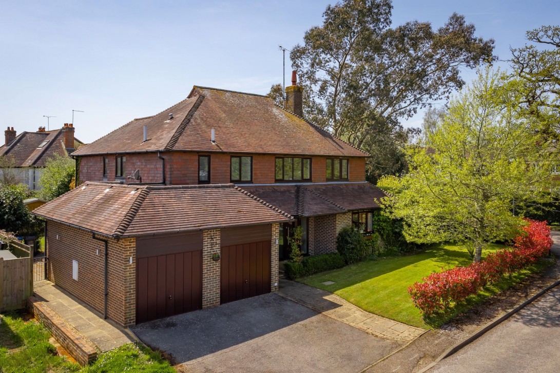 Photo of 1 Paynesfield, Haywards Heath