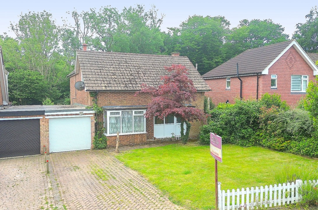 Photo of 10 Hillcrest Close, Haywards Heath