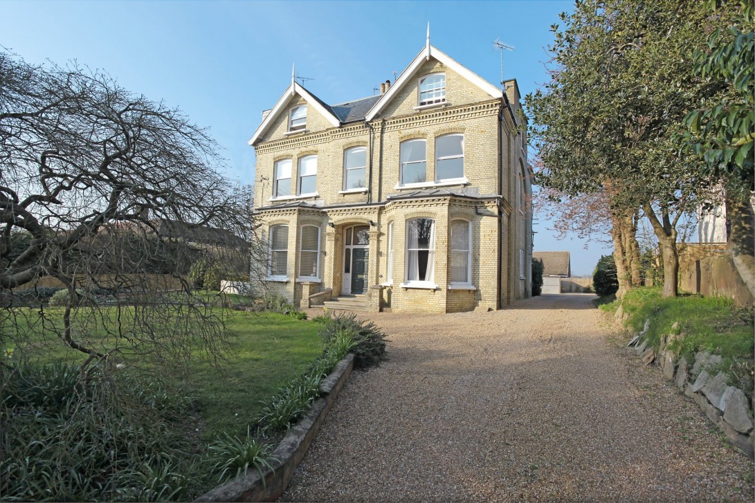 Photo of Flat 1 Wickham Hill, Hassocks
