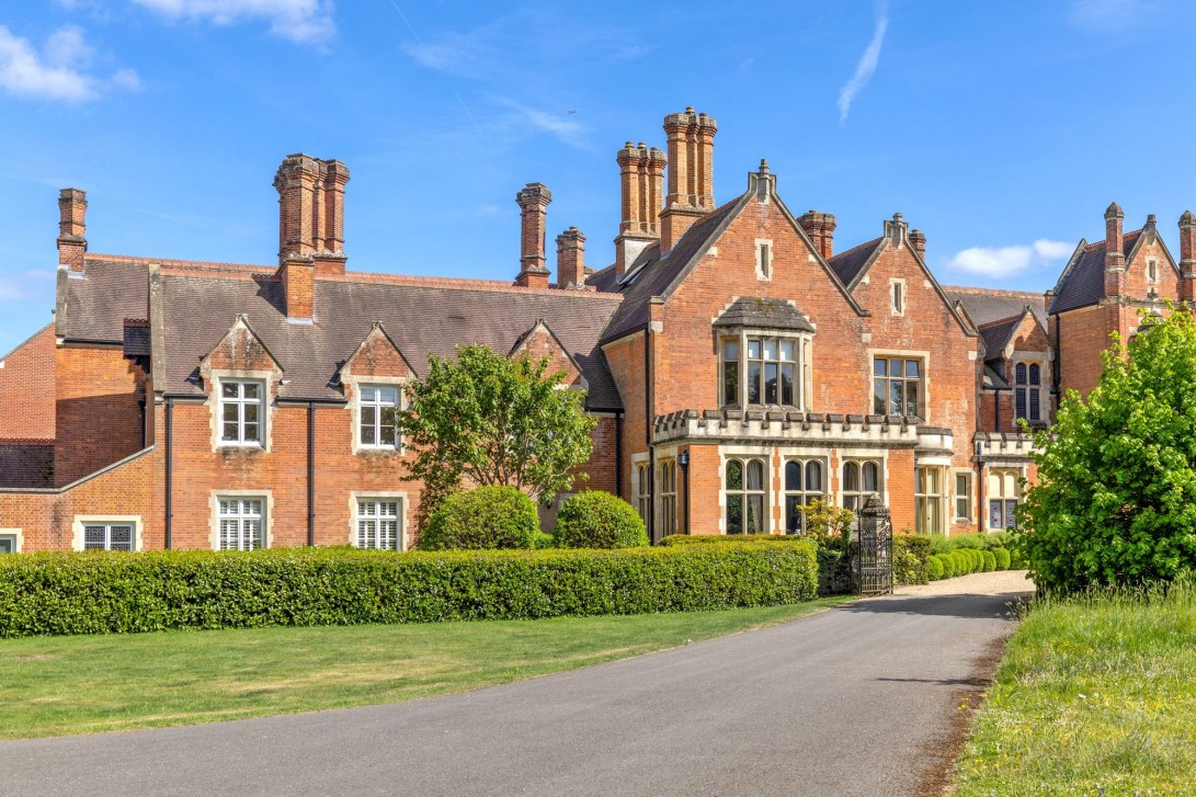 Photo of The Manor House, Billingshurst