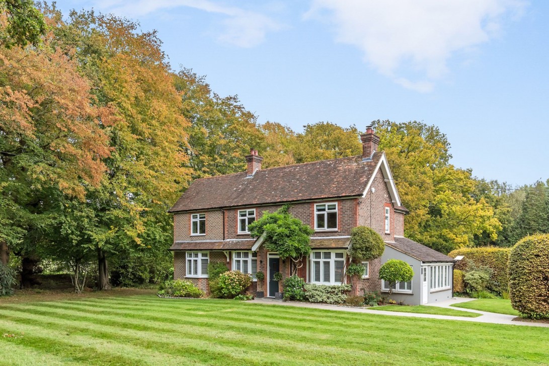 Photo of Gunbarn Dorking Road, Horsham