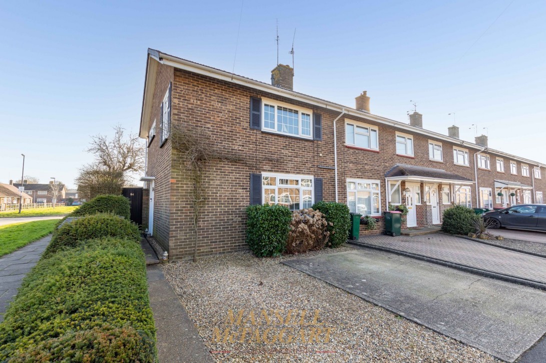 Photo of 84 Shackleton Road, Crawley