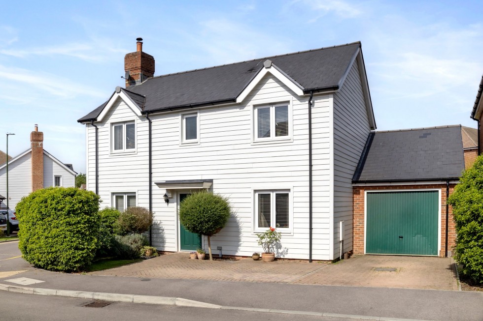 Floorplan for Longhurst Drive, Billingshurst, RH14
