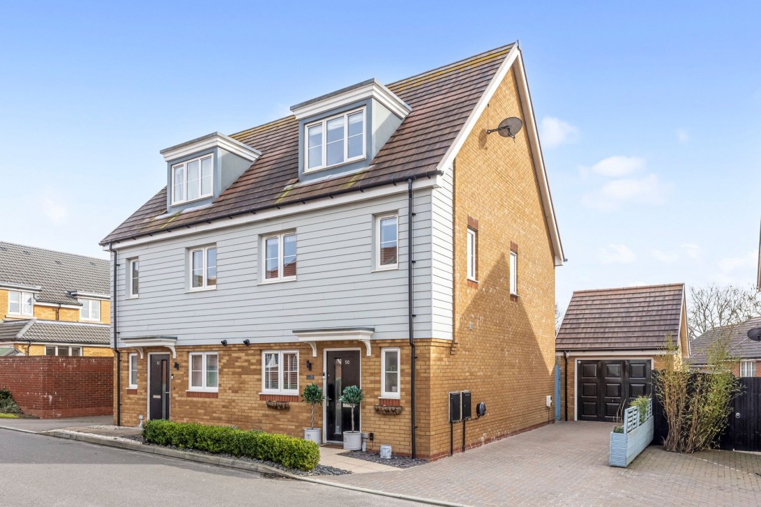 Photo of 50 Sinclair Drive, Pulborough