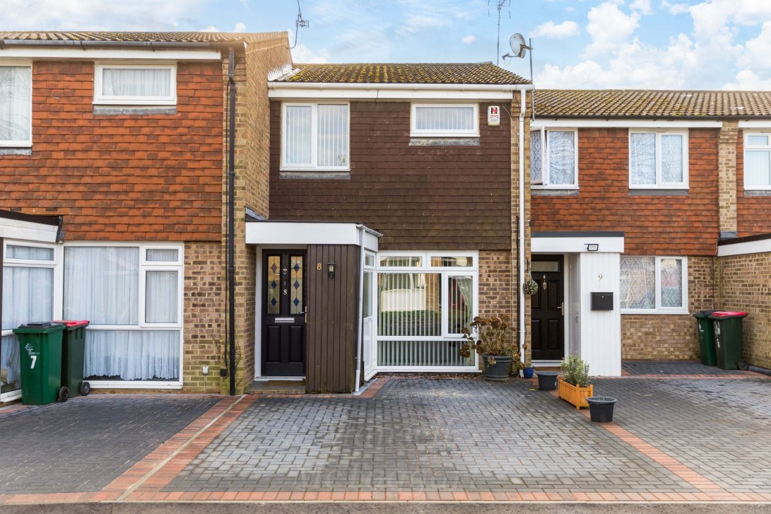 Photo of 8 Ash Keys, Crawley