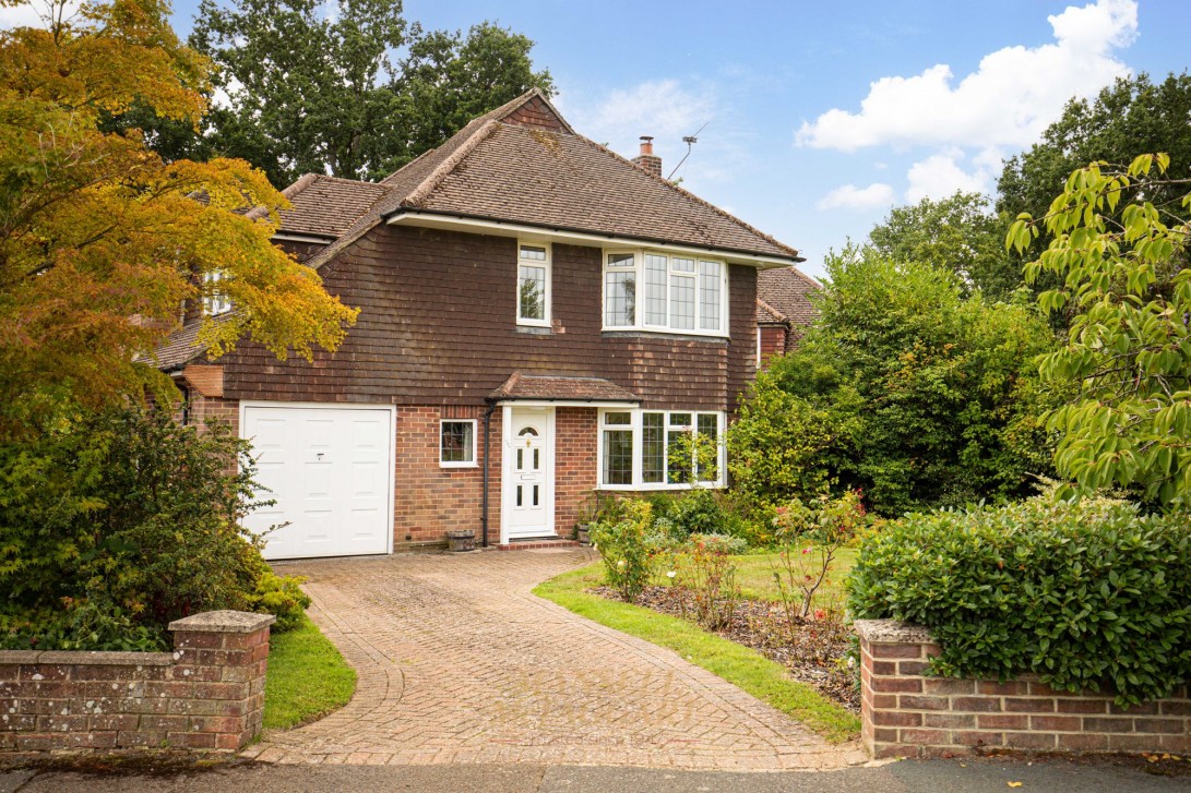 Photo of 121 Blount Avenue, East Grinstead