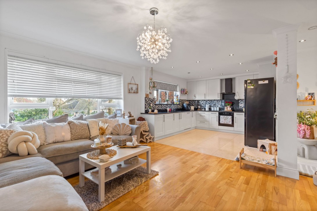 Photo of 48 Churchill Road, Horley
