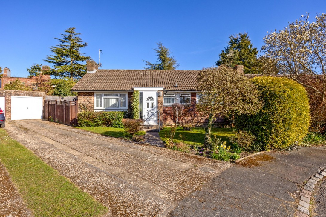 Photo of 4 Robian Close, Uckfield