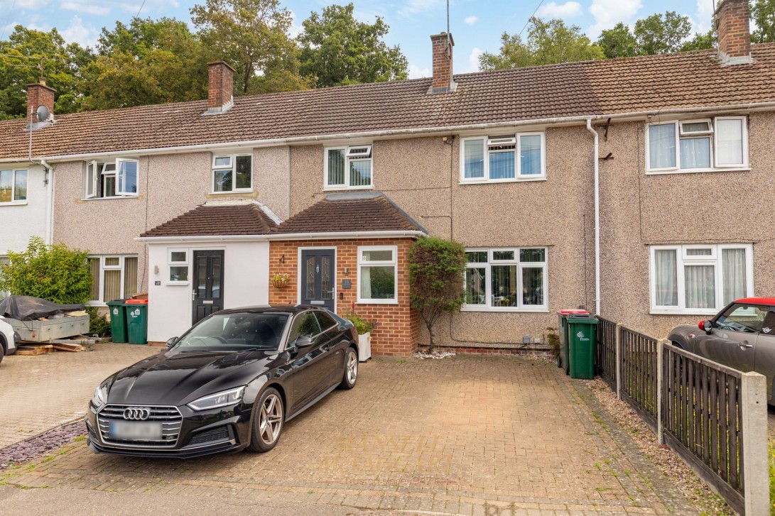 Photo of 33 Cloverlands, Crawley