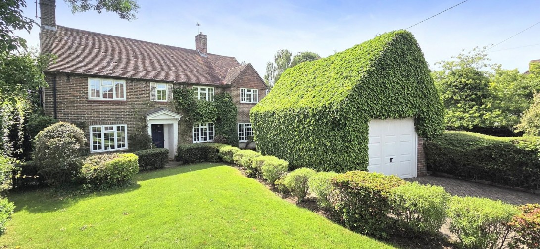 Photo of 1 The Close, Haywards Heath