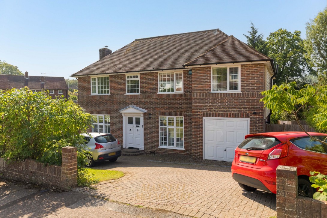 Photo of 7 Hurst Farm Road, East Grinstead