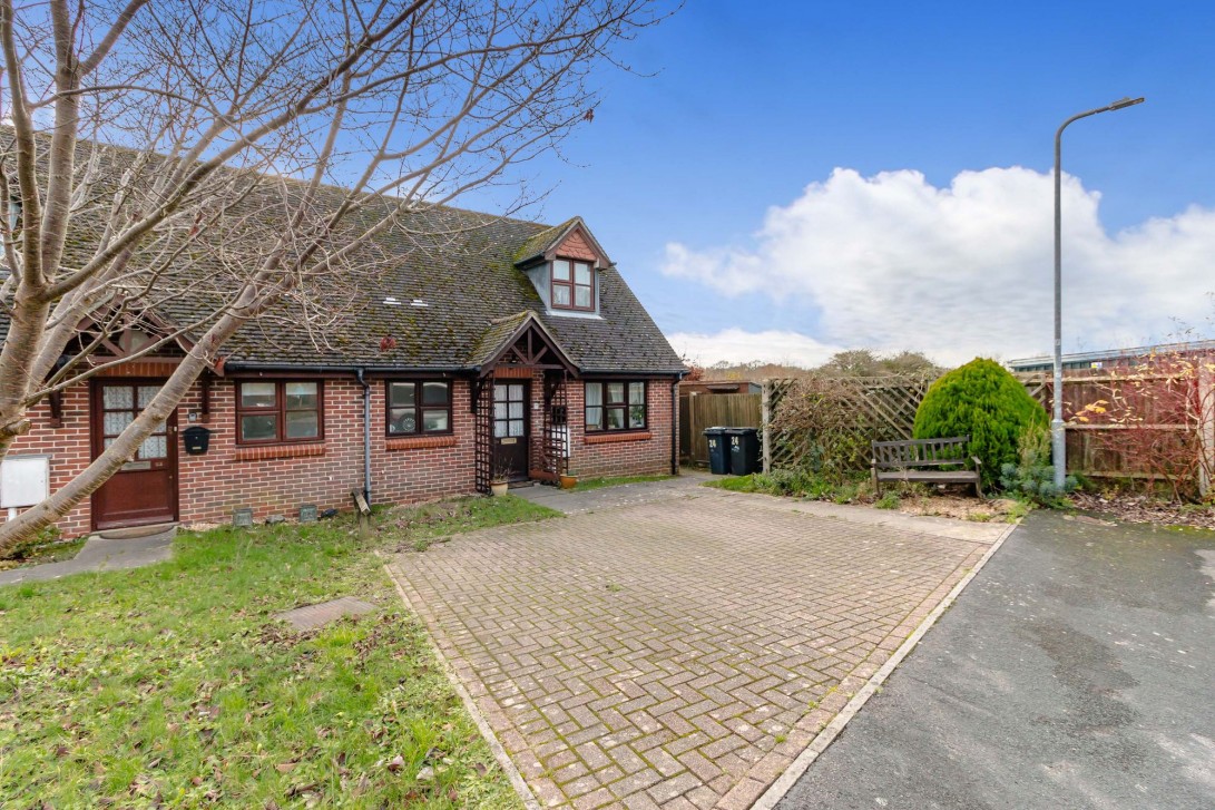 Photo of 24 Field End, Uckfield