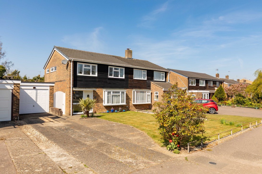 Photo of 142 Weald Drive, Crawley