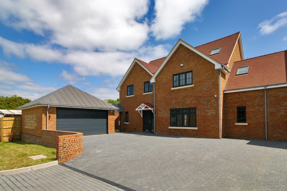 Photo of 5 Oakview Place Worth Lane, Uckfield
