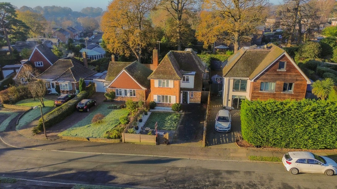Photo of 14 Ashenground Close, Haywards Heath