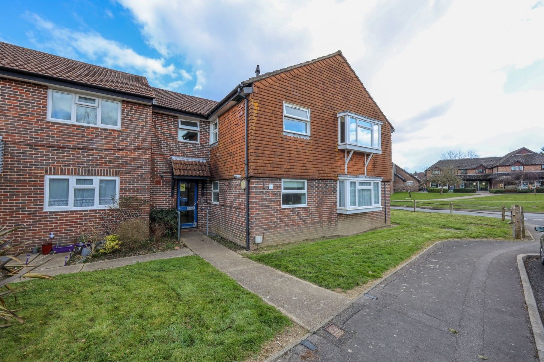 Photo of 18 Blackstone Way, Burgess Hill