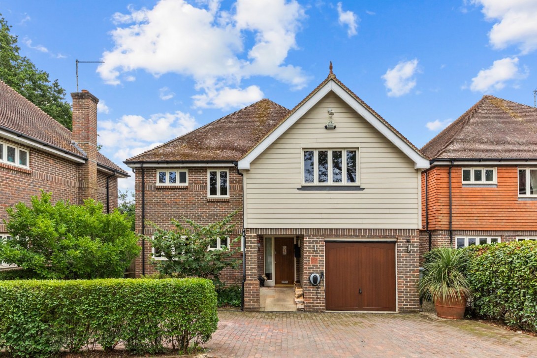 Photo of 4 South Leas, Horsham