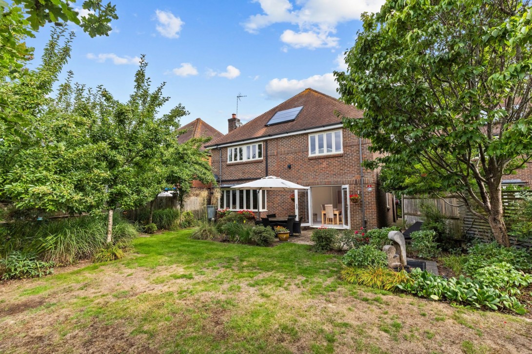 Photo of 4 South Leas, Horsham