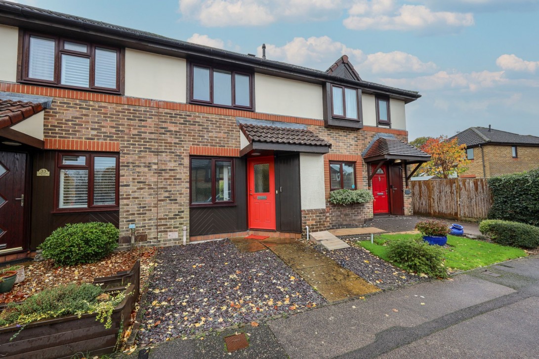 Photo of 34 Mayhouse Road, Burgess Hill