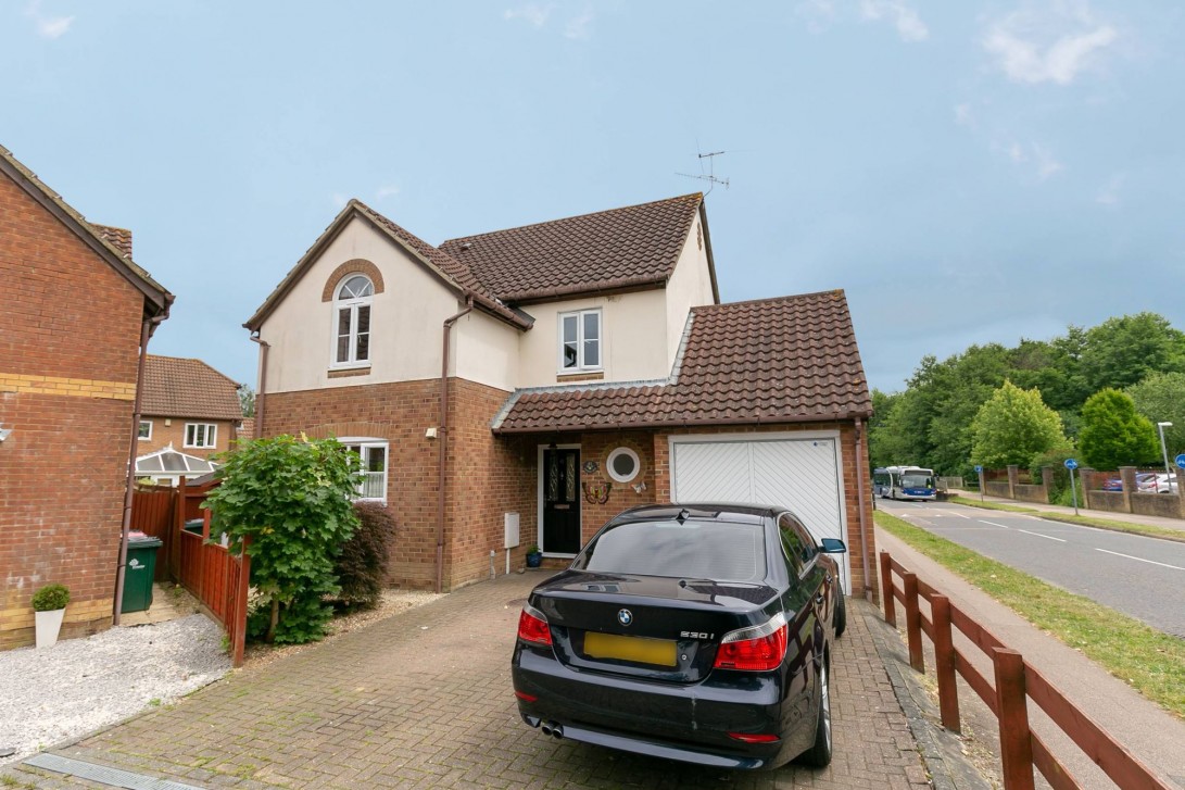 Photo of 41 Marshall Road, Crawley